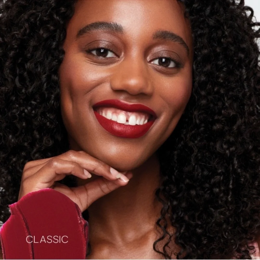 Saie Lip‎ Blur – Hydrating Matte Lipstick – Shade Classic – NWT